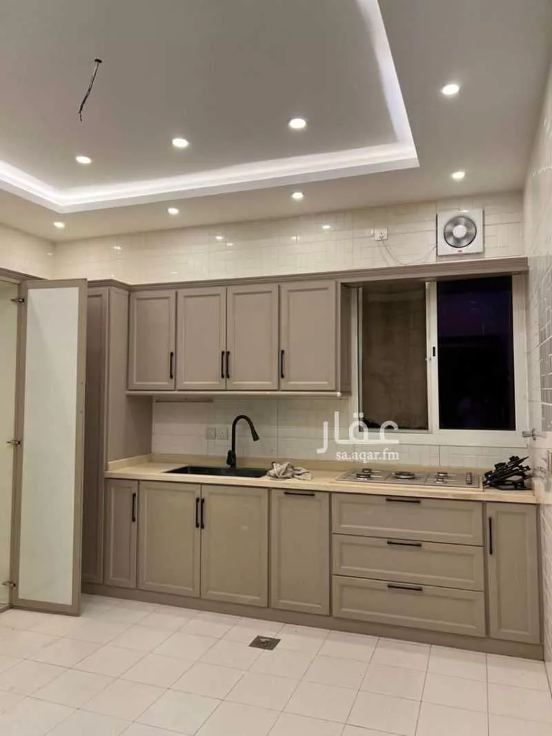 4 bedroom apartment in Bani Bayadah 2