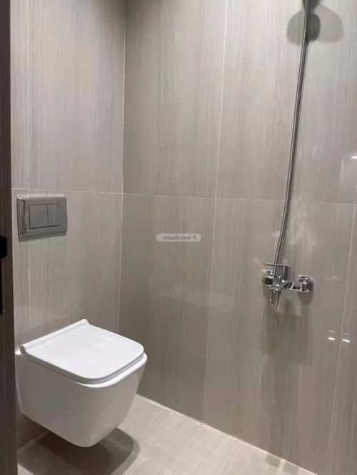 6 bedroom villa in Uhud 2