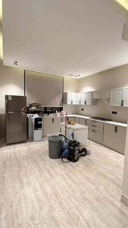4 bedroom apartment in Ash Shulah 12