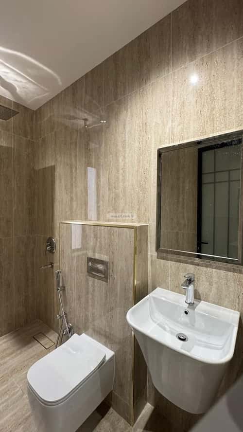 3 bedroom apartment in Dahiat King Fahd 5