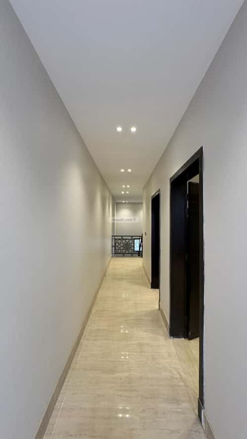 6 bedroom villa in Dahiat King Fahd 12