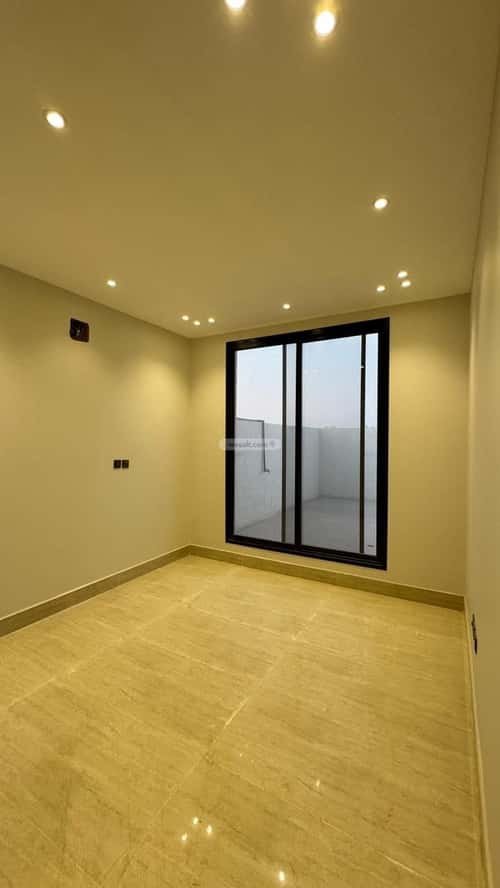 6 bedroom villa in Dahiat King Fahd 11