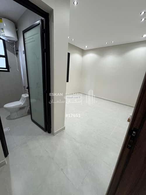 5 bedroom villa in Dahiat King Fahd 8