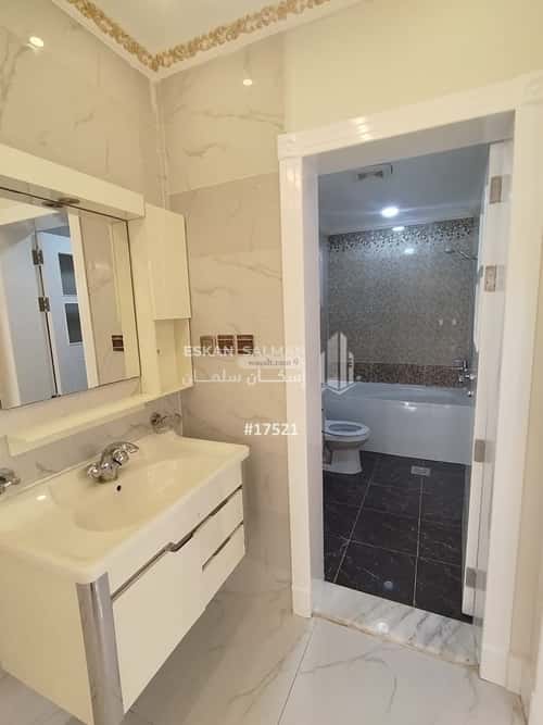 4 bedroom apartment in Madinat Al Umal, Eastern Province 4