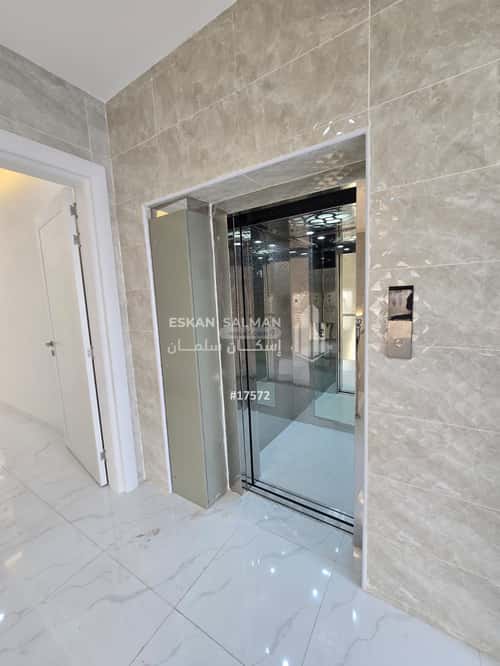 6 bedroom apartment in Dahiat King Fahd 3