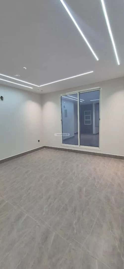 4 bedroom apartment in Dahiat King Fahd 3