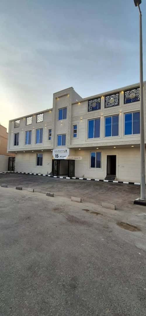 4 bedroom apartment in Dahiat King Fahd 5