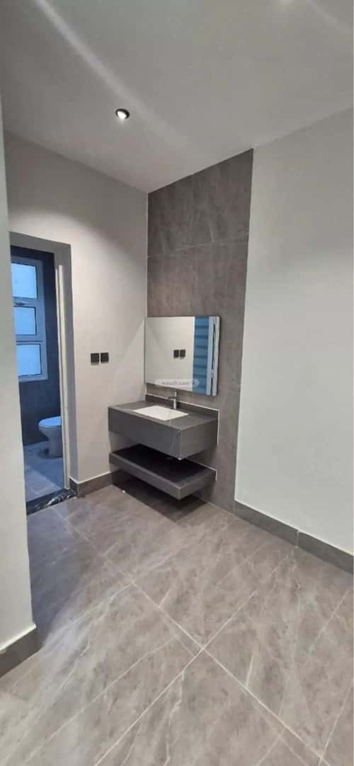 7 bedroom apartment in Dahiat King Fahd 2