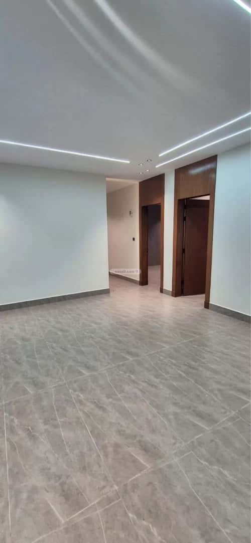 7 bedroom apartment in Dahiat King Fahd 4