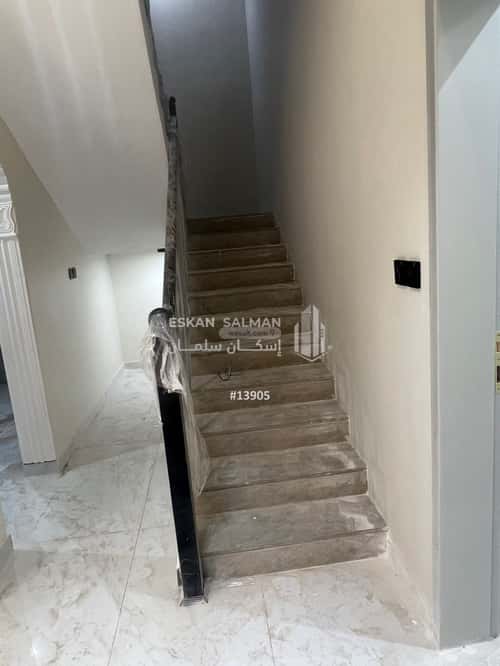 5 bedroom villa in Uhud 12