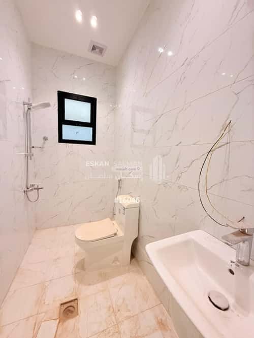 5 bedroom villa in Dahiat King Fahd 4