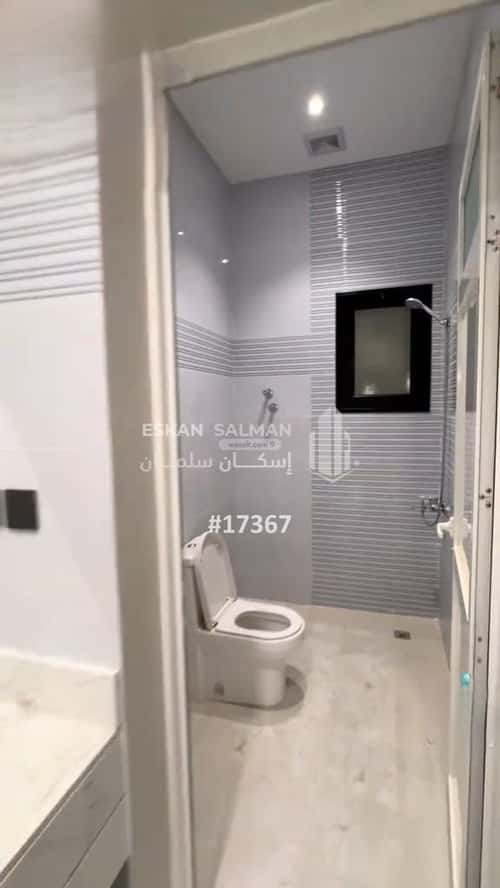 9 bedroom villa in Dahiat King Fahd 3