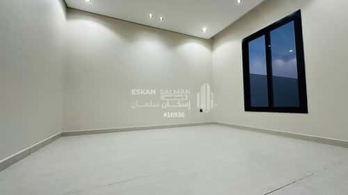 5 bedroom villa in Dahiat King Fahd 6