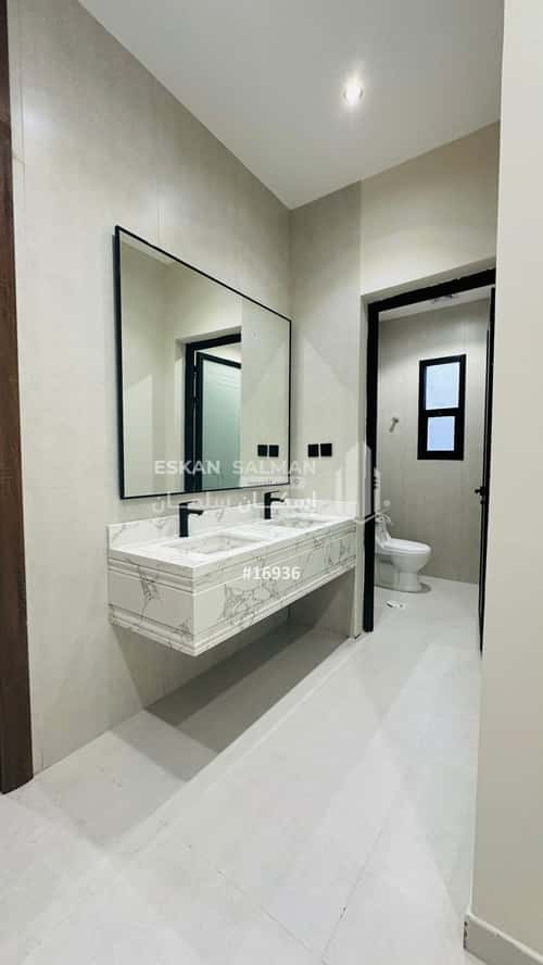5 bedroom villa in Dahiat King Fahd 3
