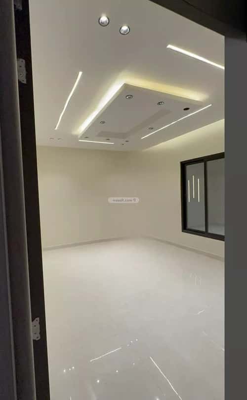 6 bedroom villa in Ash Shulah 5