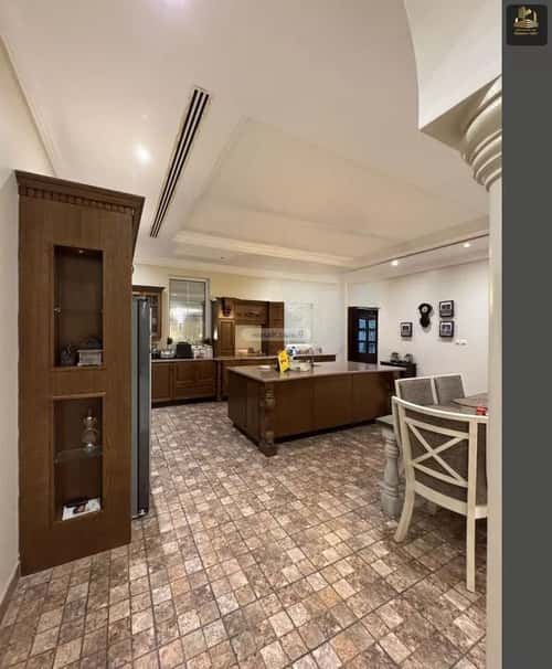 6 bedroom villa in Ash Shati Al Gharbi 4