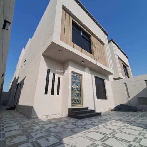 7 bedroom villa in Dahiat King Fahd 4