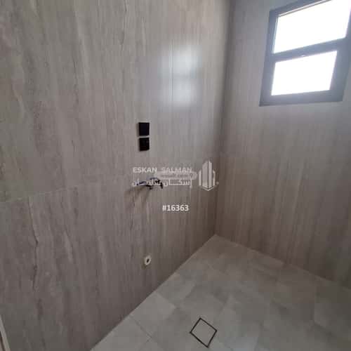 5 bedroom apartment in Dahiat King Fahd 8