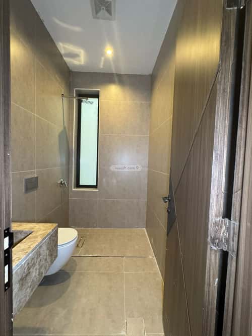 5 bedroom apartment in Dahiat King Fahd 5