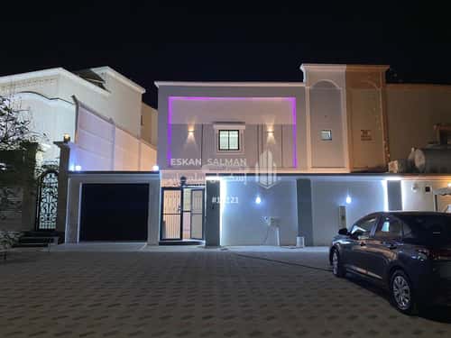 فيلا 9 غرف في ضاحية الملك فهد 3