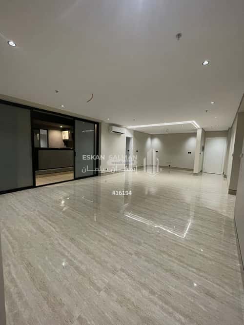 6 bedroom apartment in Dahiat King Fahd 4