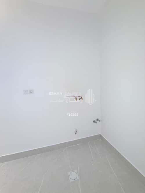 9 bedroom villa in Ash Shulah 4