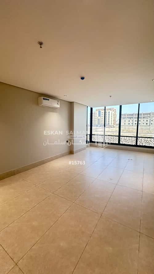 5 bedroom apartment in Dahiat King Fahd 4