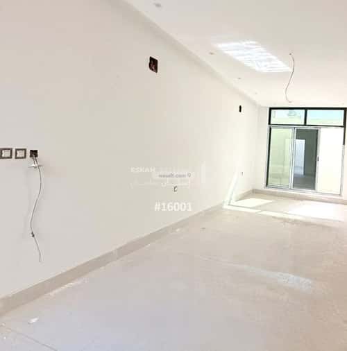 7 bedroom villa in Dahiat King Fahd 4