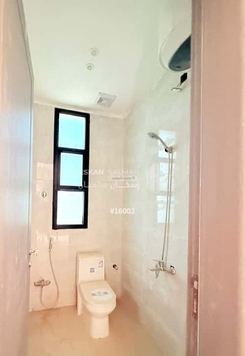 6 bedroom apartment in Dahiat King Fahd 7