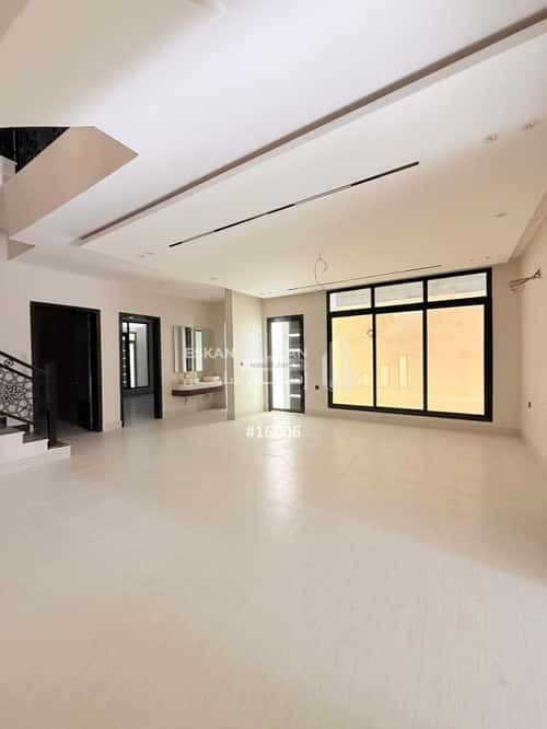 8 bedroom villa in Dahiat King Fahd 7