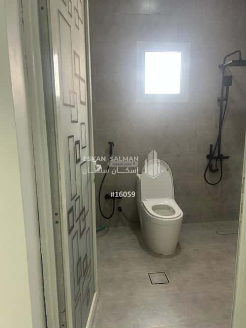 8 bedroom villa in Al Amanah 1