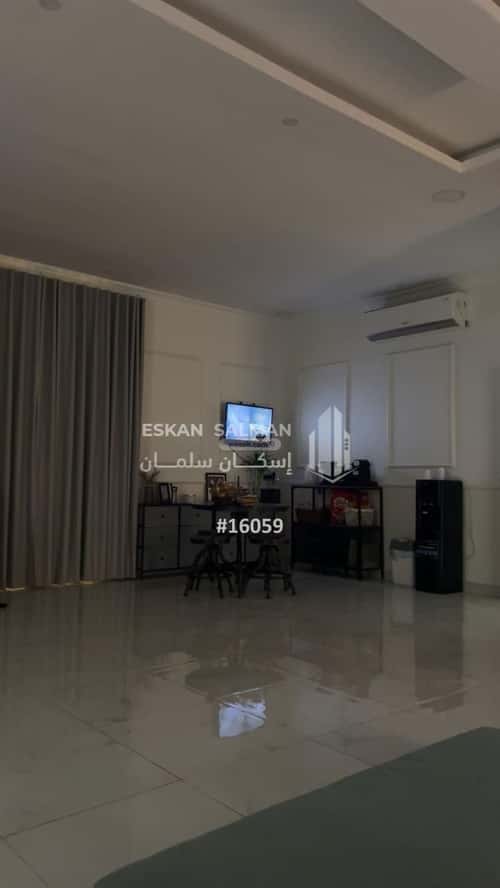 8 bedroom villa in Al Amanah 2