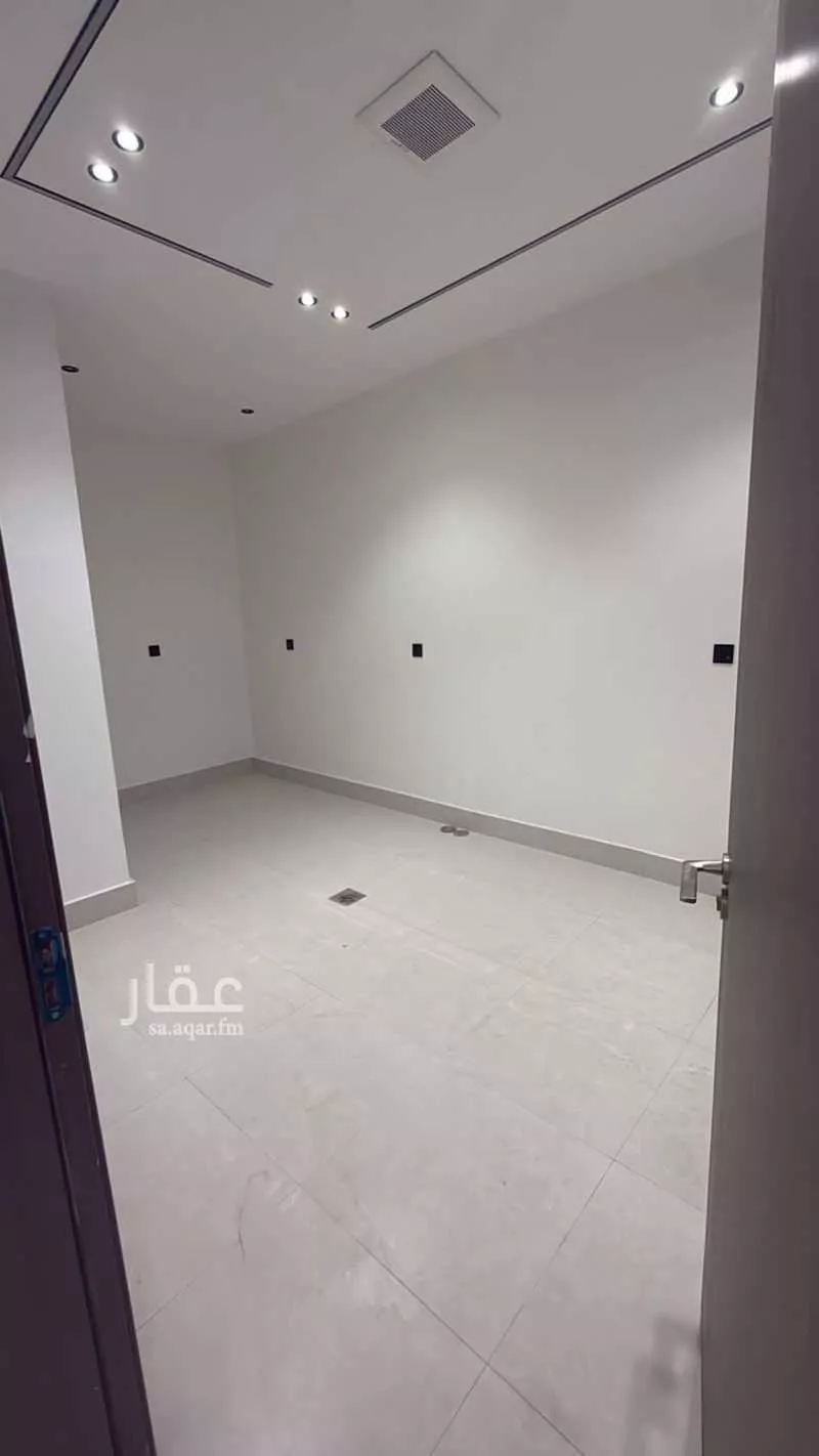 3 bedroom apartment in Badr, Riyadh 6