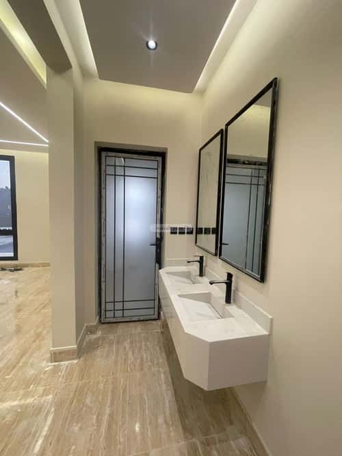 7 bedroom villa in An Nawras, Eastern Province 6