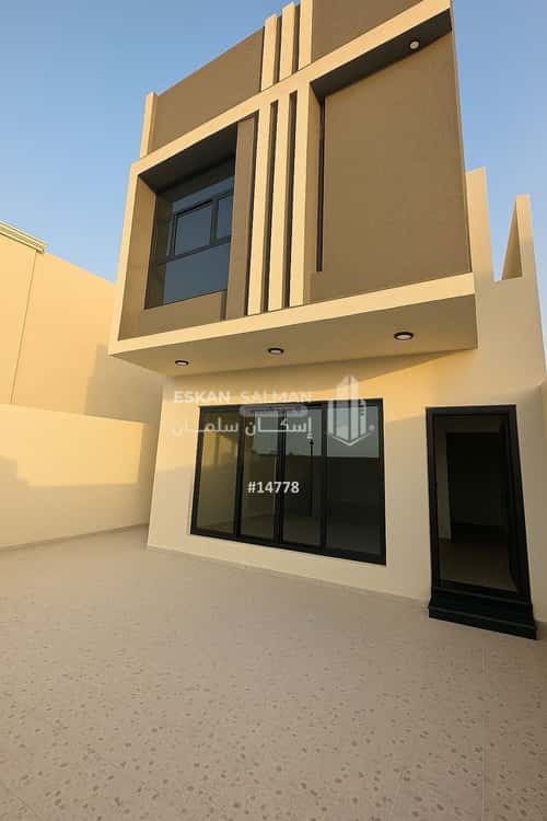 8 bedroom villa in Dahiat King Fahd 2