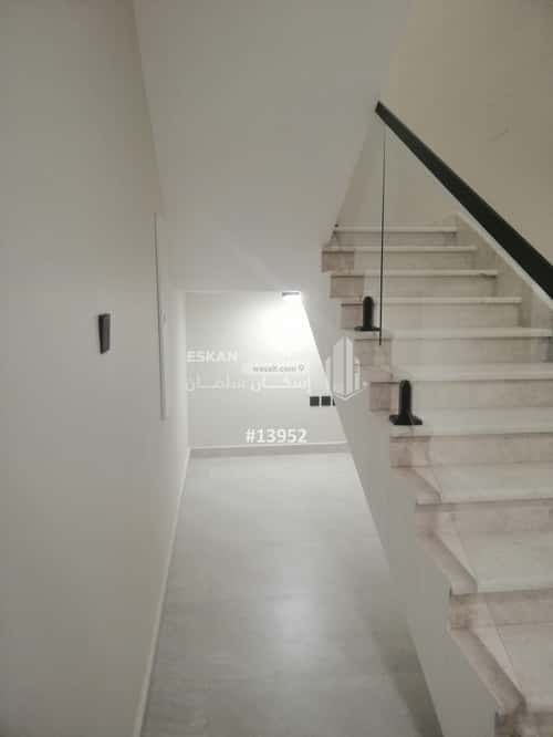 6 bedroom apartment in Dahiat King Fahd 14