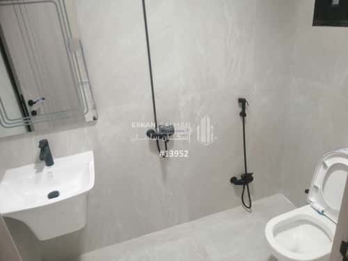 6 bedroom apartment in Dahiat King Fahd 11