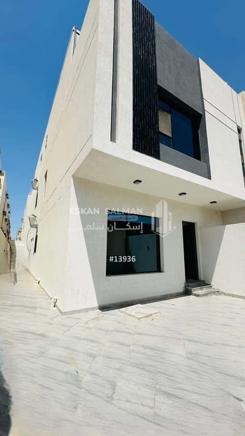 7 bedroom villa in Al Manar 3