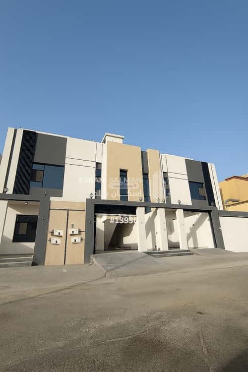 7 bedroom villa in Al Manar 4