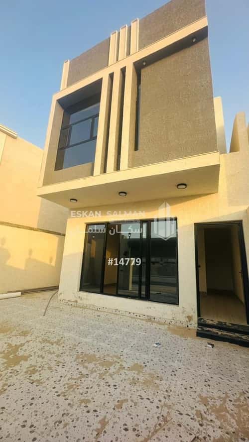 8 bedroom villa in Dahiat King Fahd 2