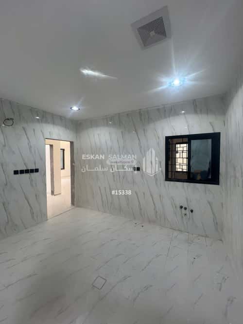 5 bedroom apartment in Uhud 5