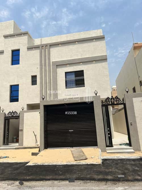 5 bedroom apartment in Uhud 4