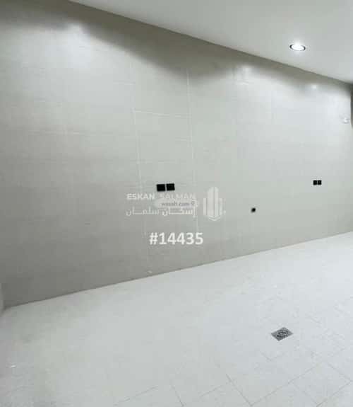 5 bedroom apartment in Muhammed Ibn Saud 2