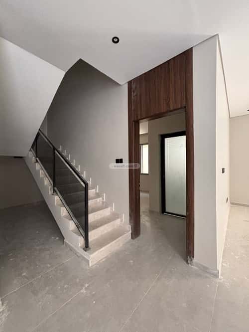 فيلا 5 غرف في ضاحية الملك فهد 1