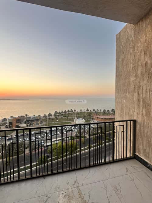 شقة 4 غرف في الشاطئ الغربي 1