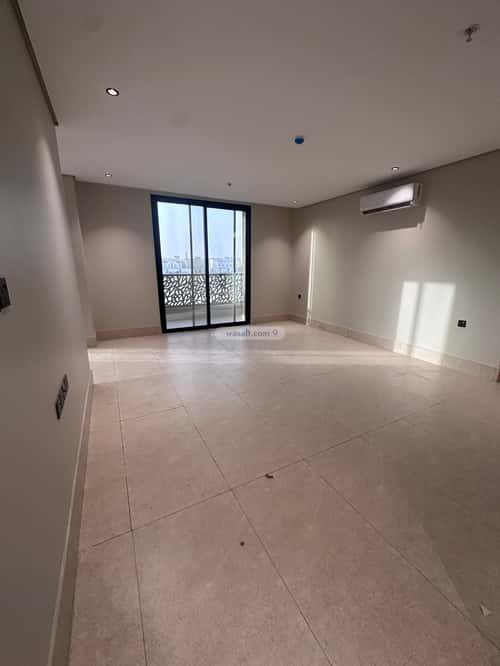 5 bedroom apartment in Dahiat King Fahd 7