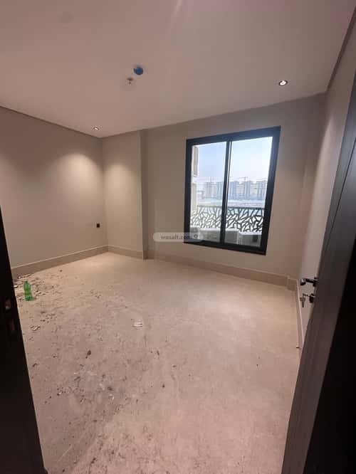 5 bedroom apartment in Dahiat King Fahd 9