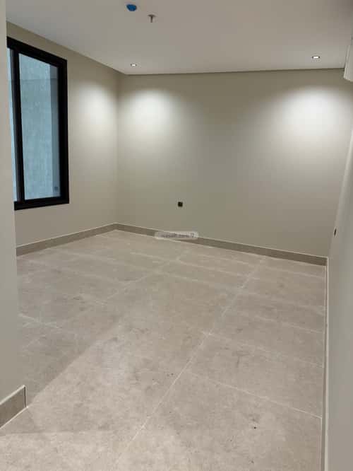 شقة 5 غرف في طيبة 1