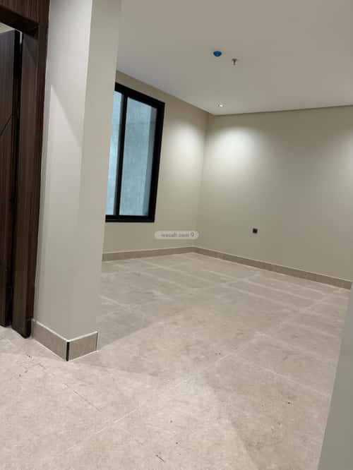 شقة 5 غرف في طيبة 4