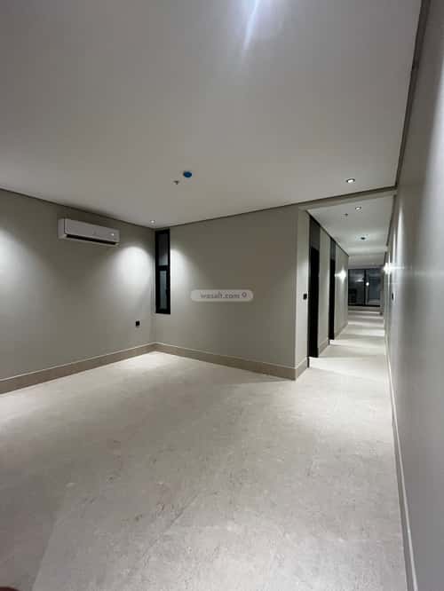 5 bedroom apartment in Dahiat King Fahd 4